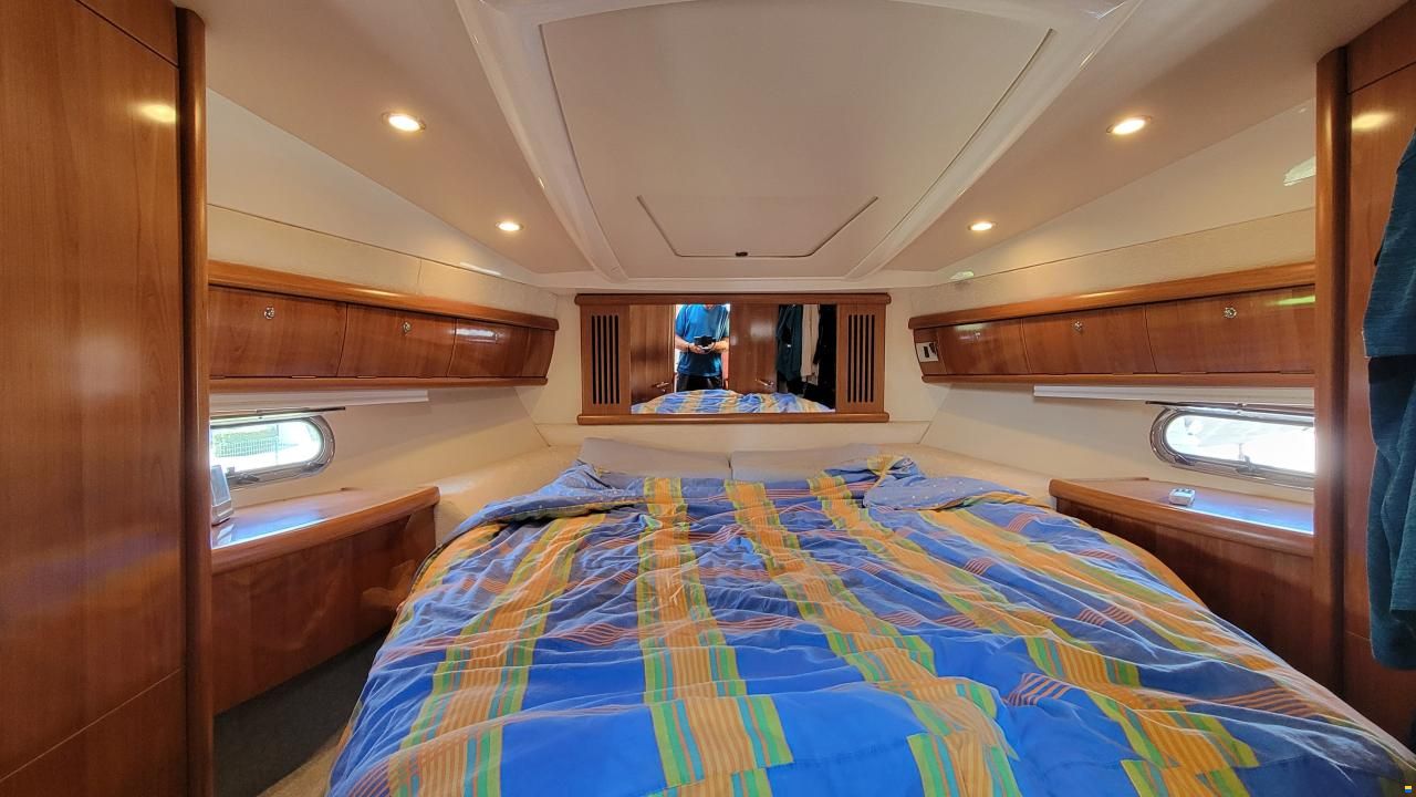 Sealine C39