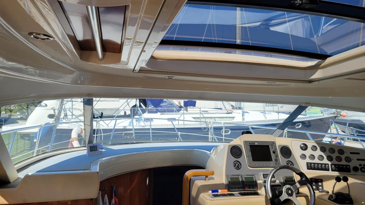 Sealine C39