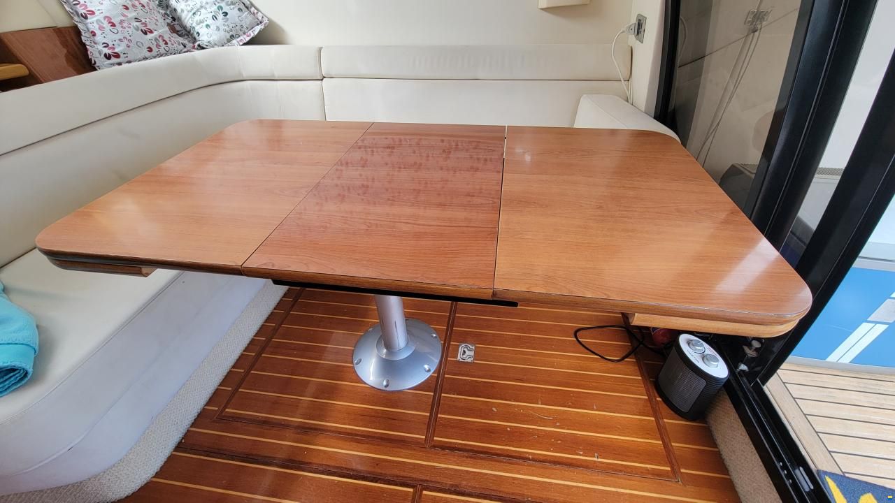 Sealine C39