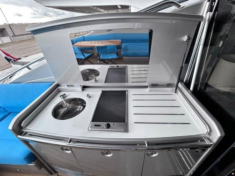 Princess V70