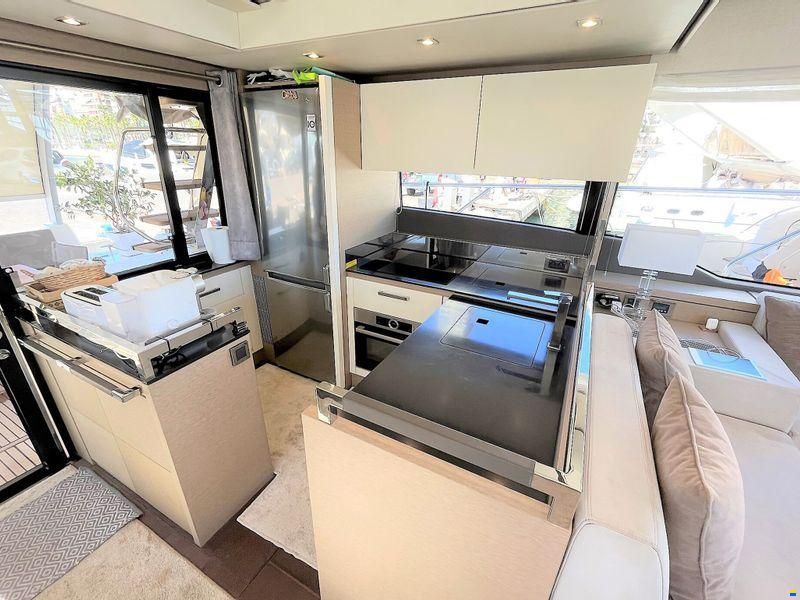 Jeanneau Prestige 630
