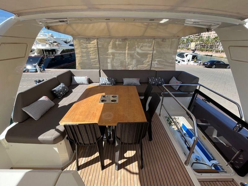 Jeanneau Prestige 630