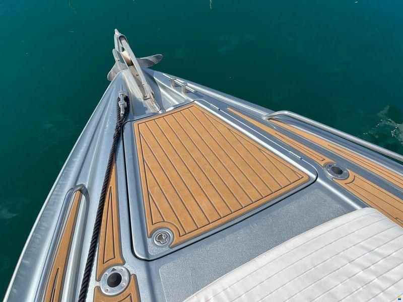 Sunseeker Comanche 40