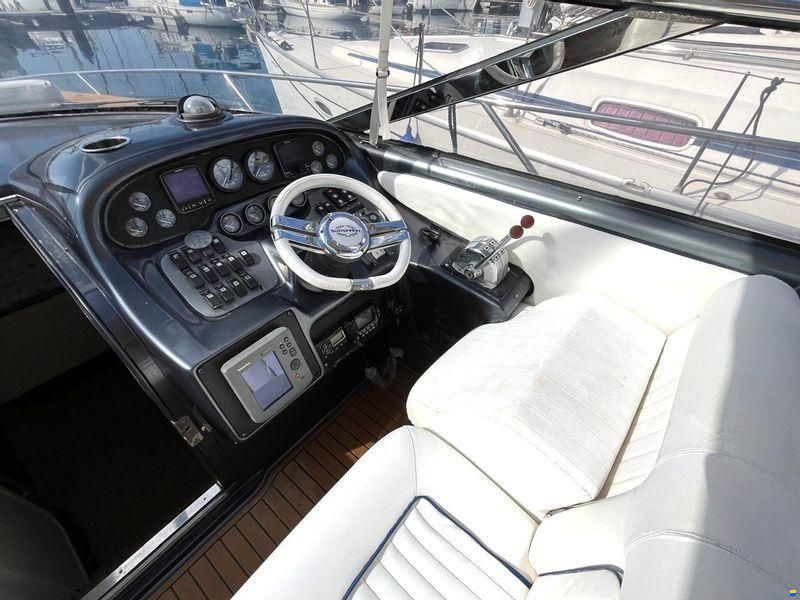 Sunseeker Comanche 40