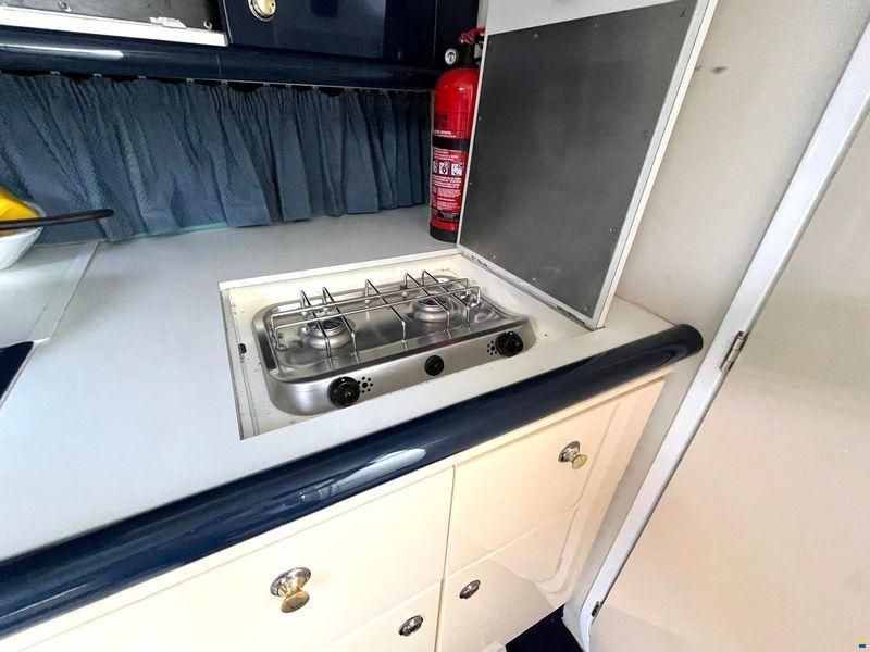 Sunseeker Comanche 40