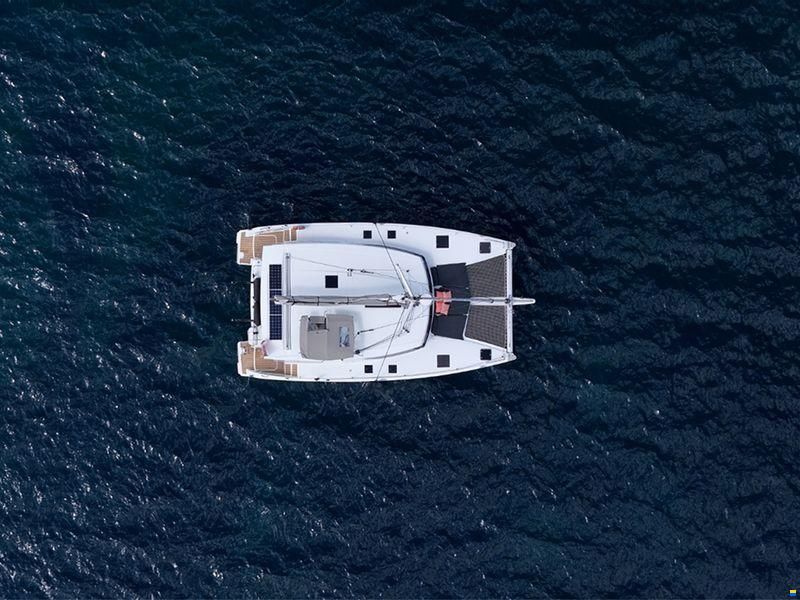 Fountaine Pajot Lucia 40