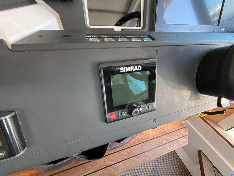 Axopar 28 Cabin