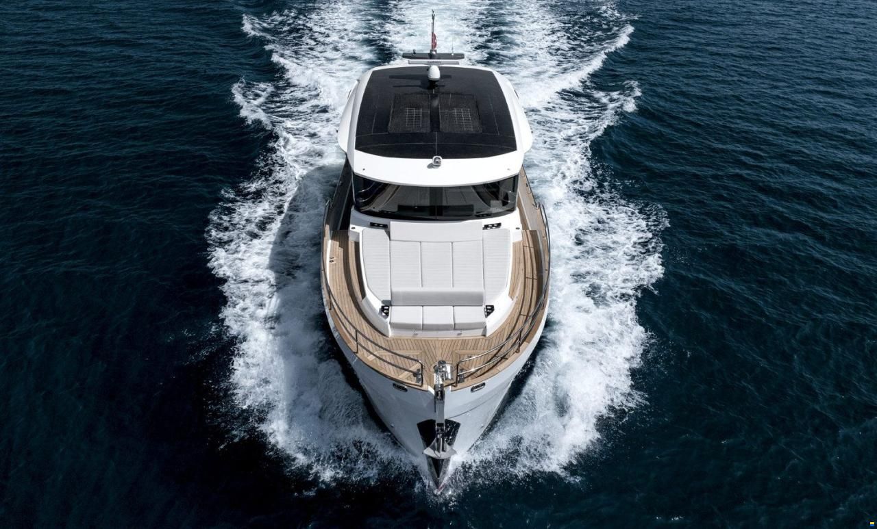 SIRENA 48 COUPE HYBRID