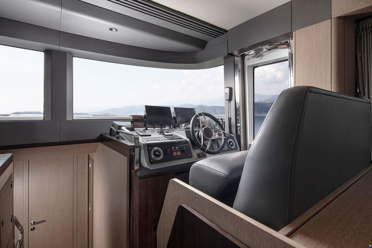 SIRENA 48 COUPE HYBRID
