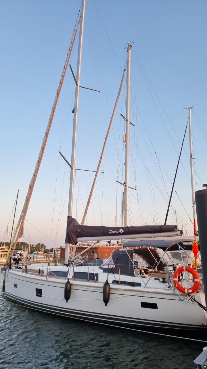 Hanse 388
