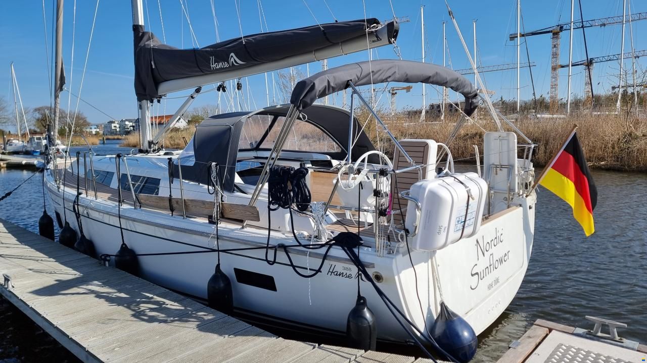 Hanse 388