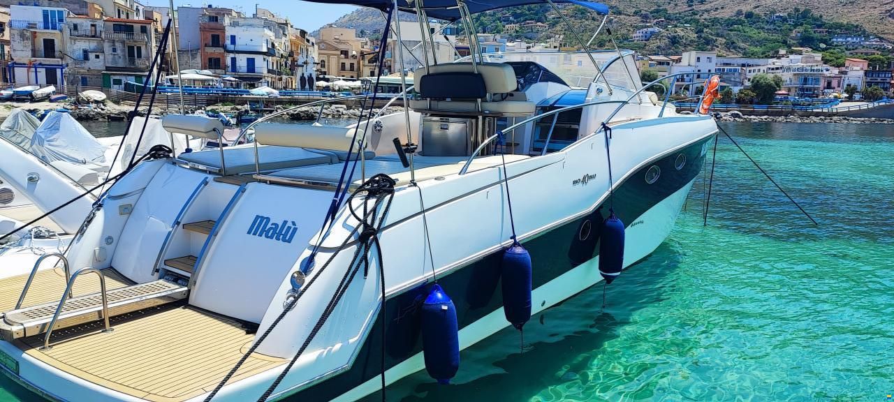 Rio Blu sport 40 walk around