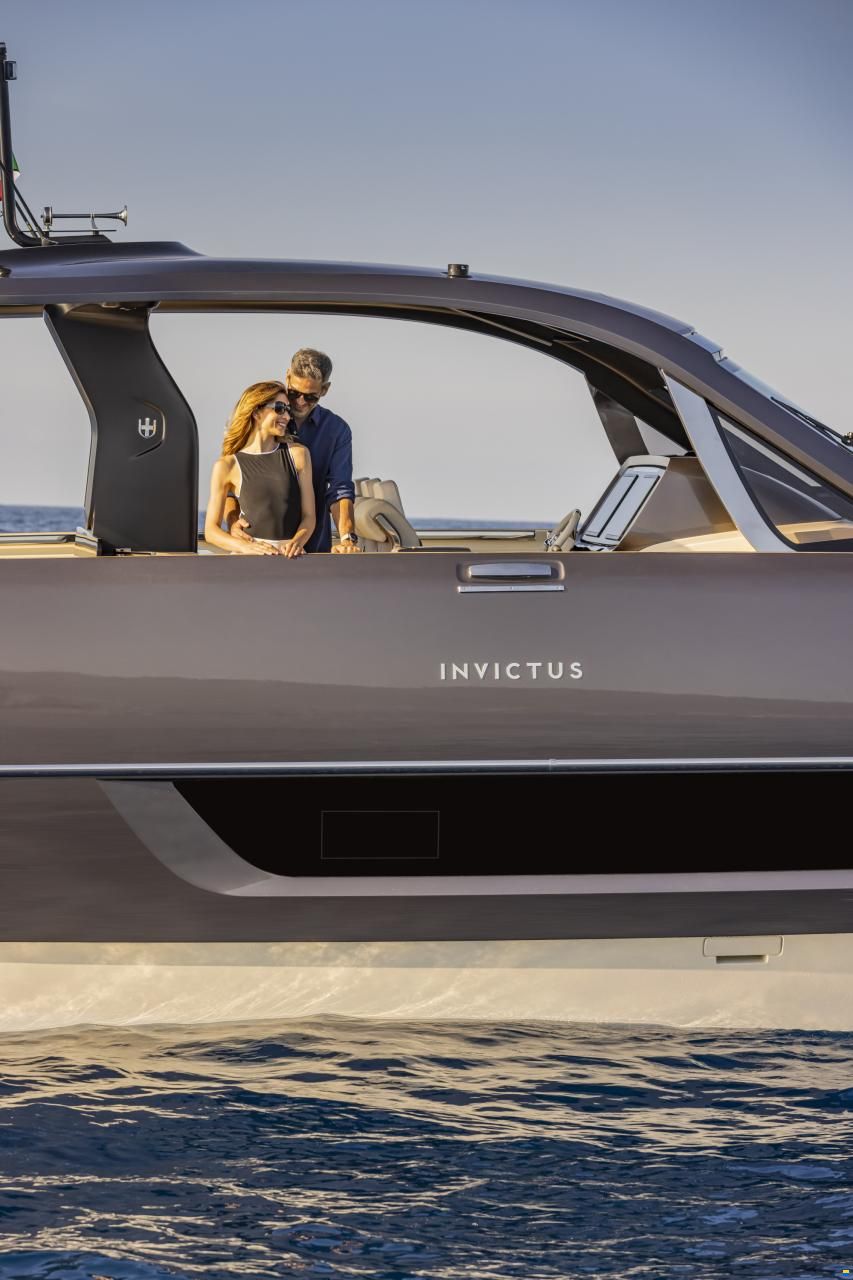 Invictus TT 460