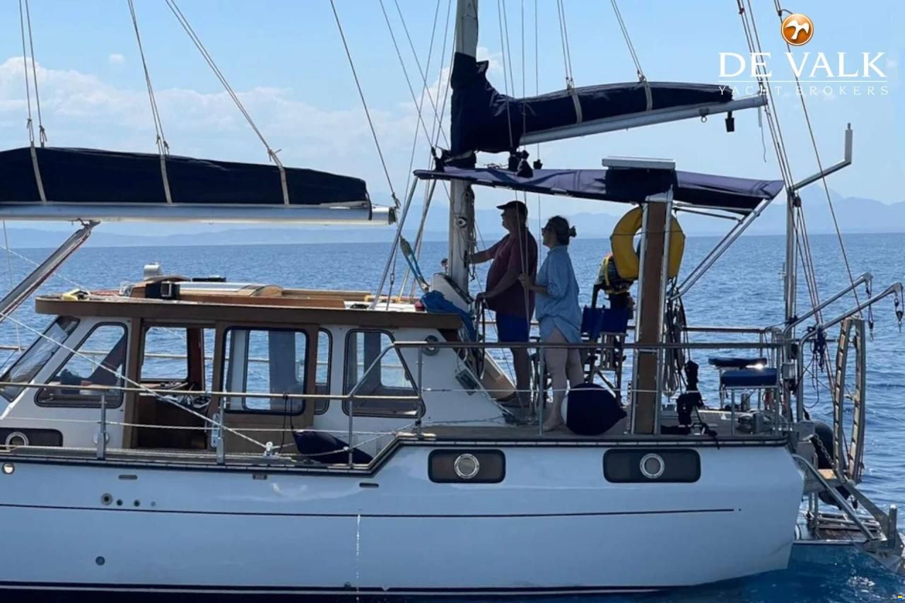 Nauticat 38