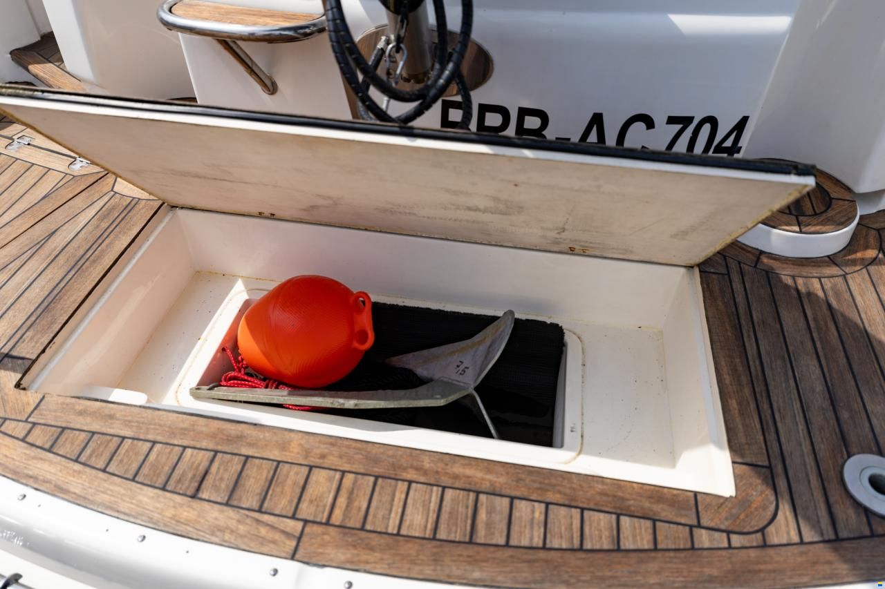 Sealine F37 Flybridge