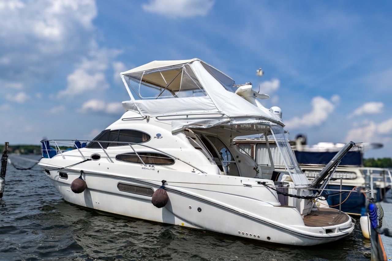 Sealine F37 Flybridge