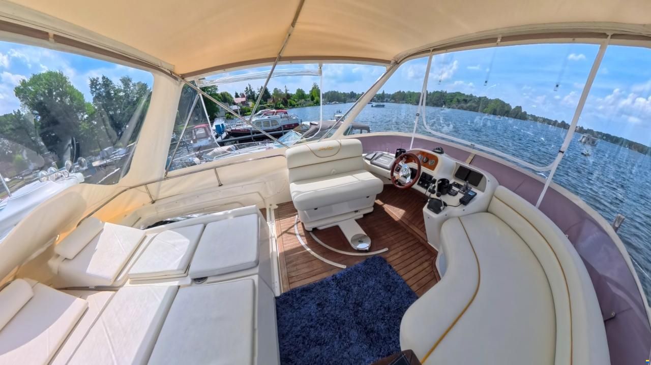 Sealine F37 Flybridge
