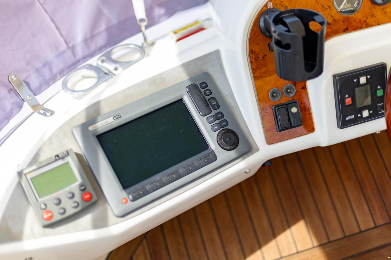 Sealine F37 Flybridge