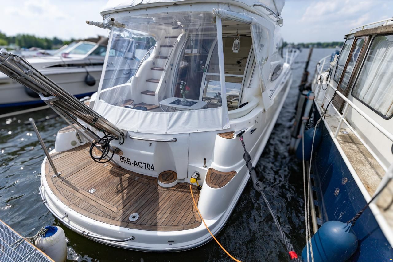 Sealine F37 Flybridge