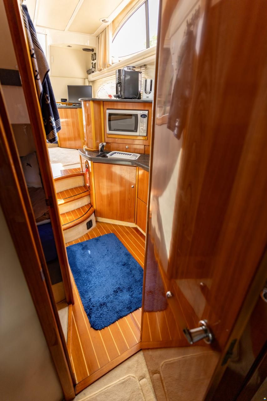 Sealine F37 Flybridge