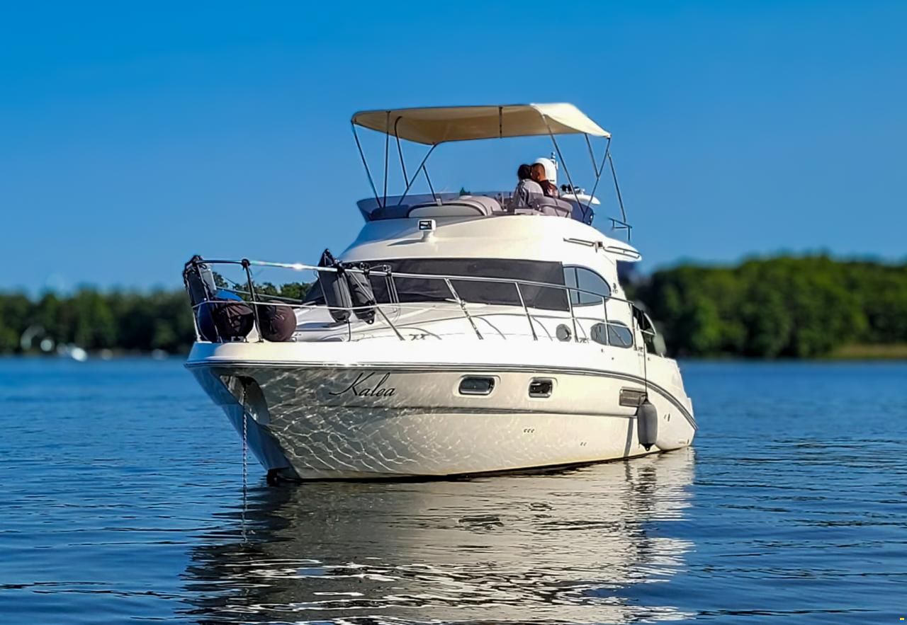 Sealine F37 Flybridge