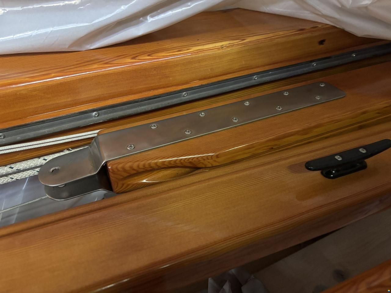 33 Fod Mahogny Ketch