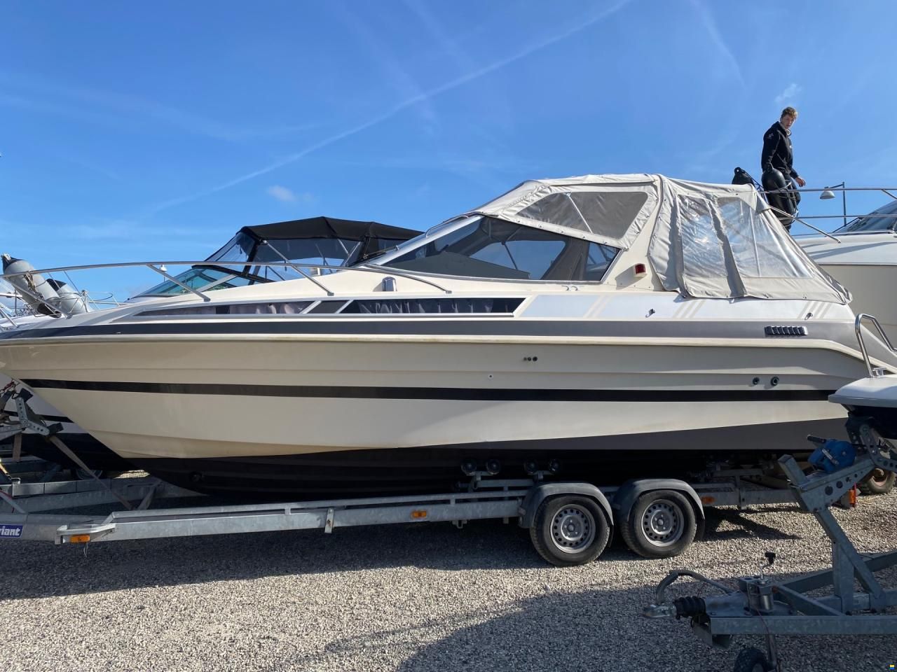 Draco 2700