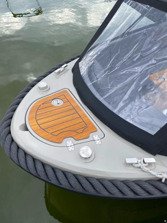 Corsiva 600 Tender