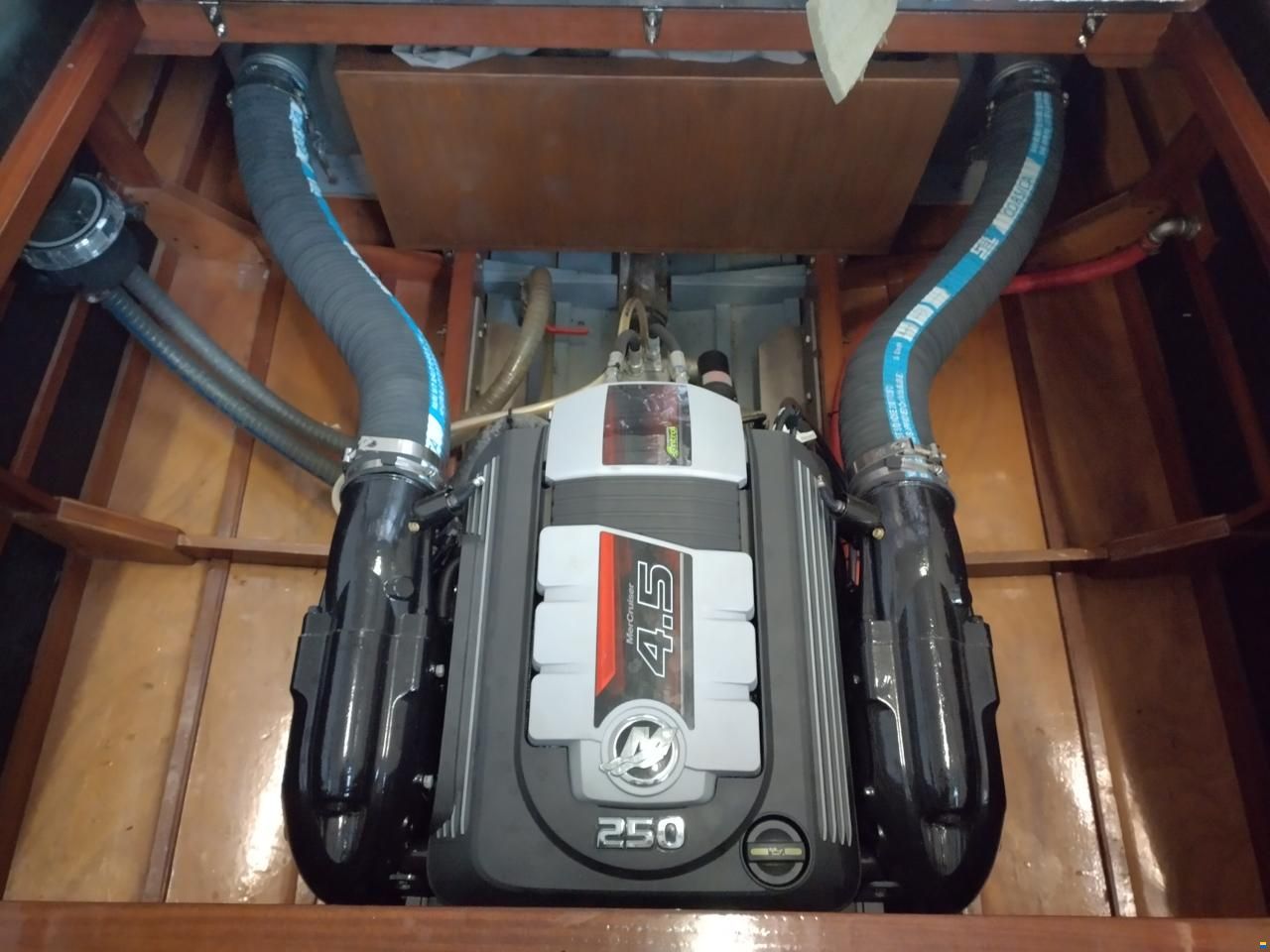 Britamarine R24