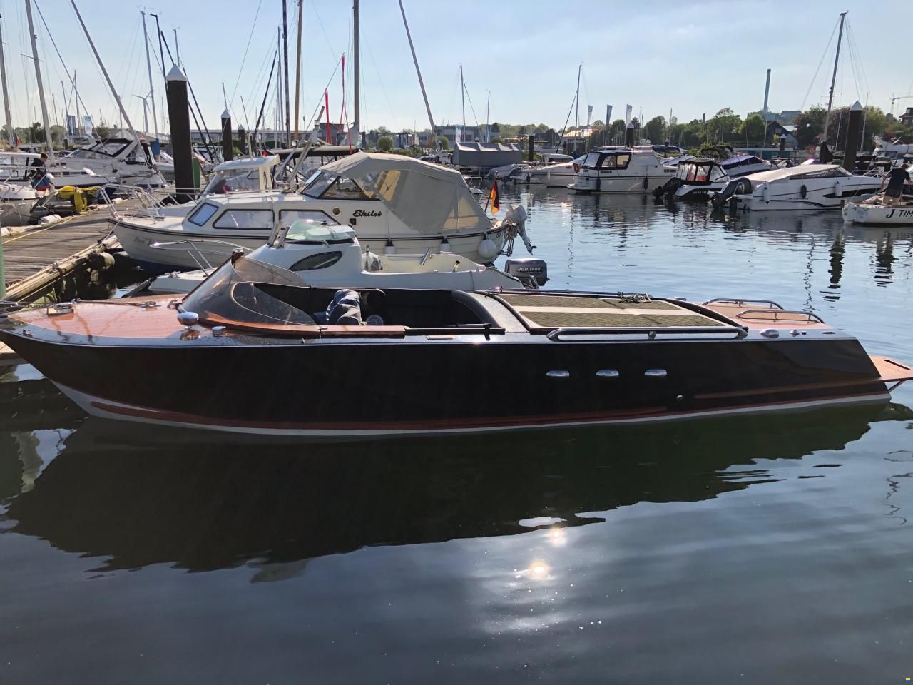 Britamarine R24