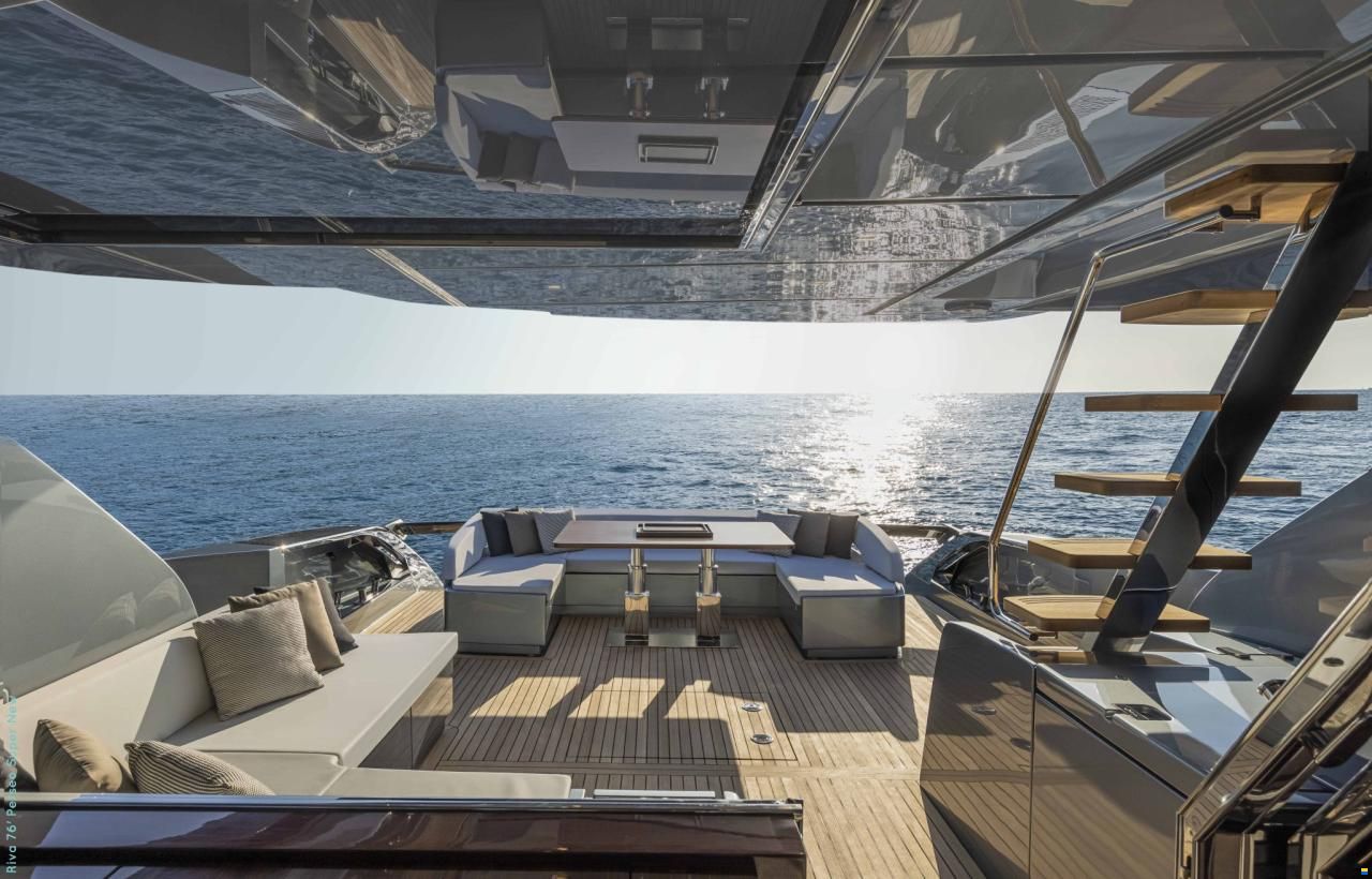 Riva 76 Perseo Super SportFly
