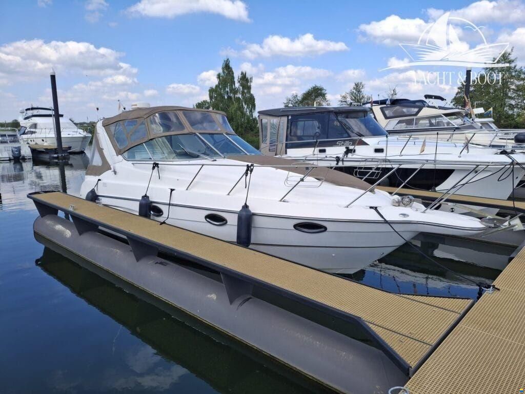 Maxum 2900 SCR