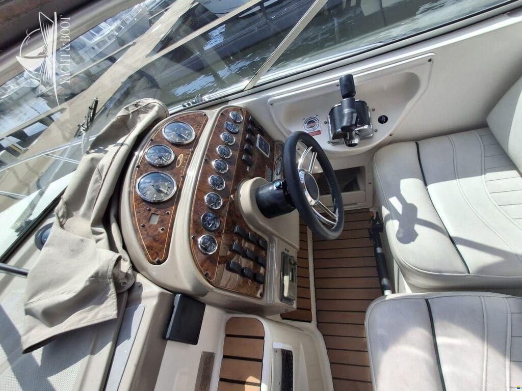 Maxum 2900 SCR