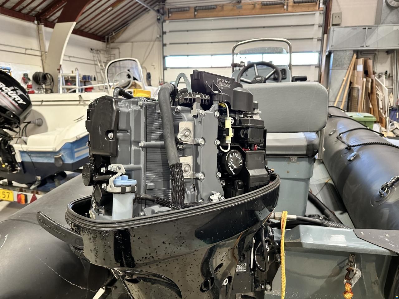 Bombard Explorer 500 PVC Suzuki 60 HK