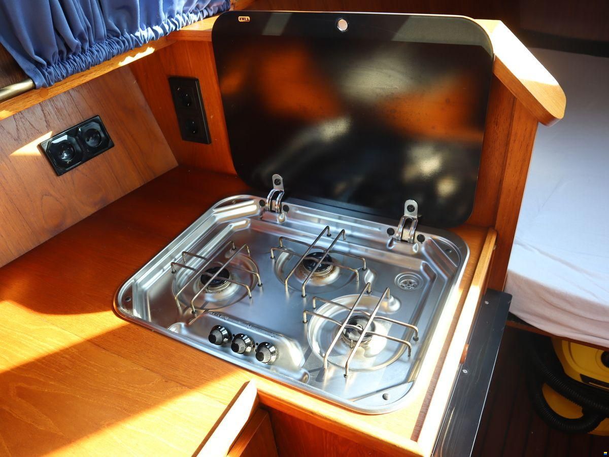 Beachcraft 850 Refit