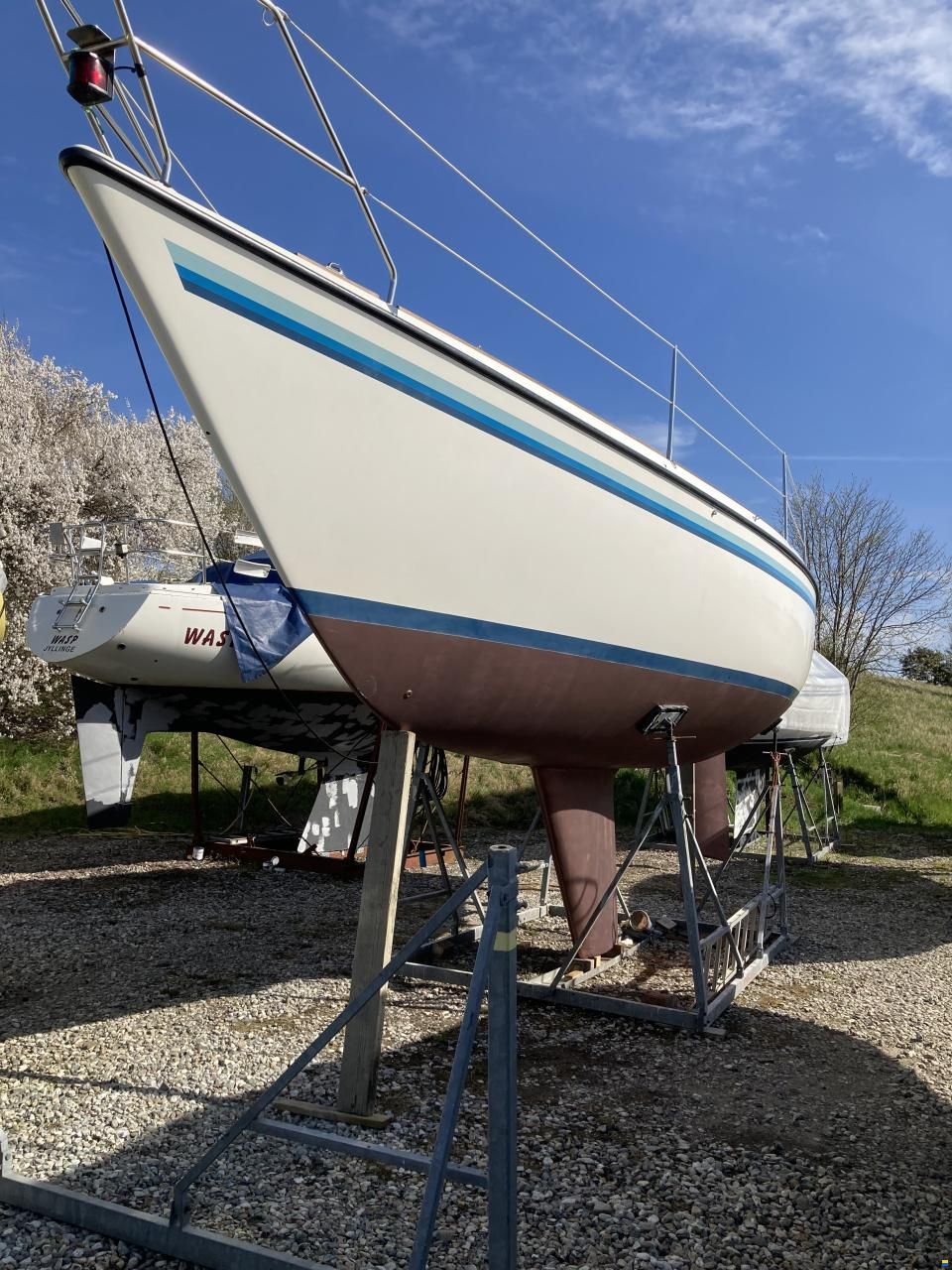 Granada 910