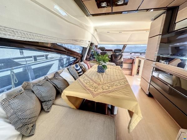 Azimut 70