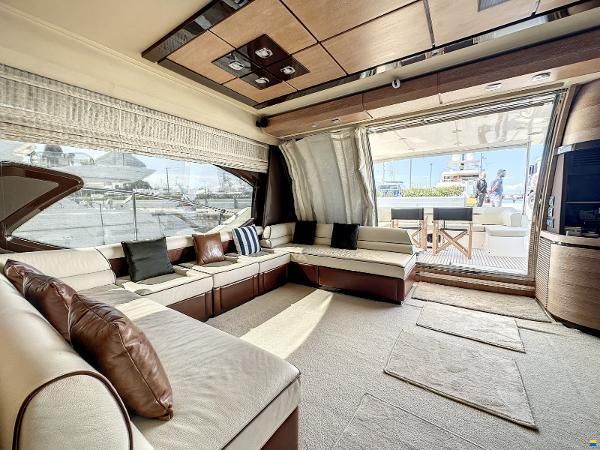 Azimut 70