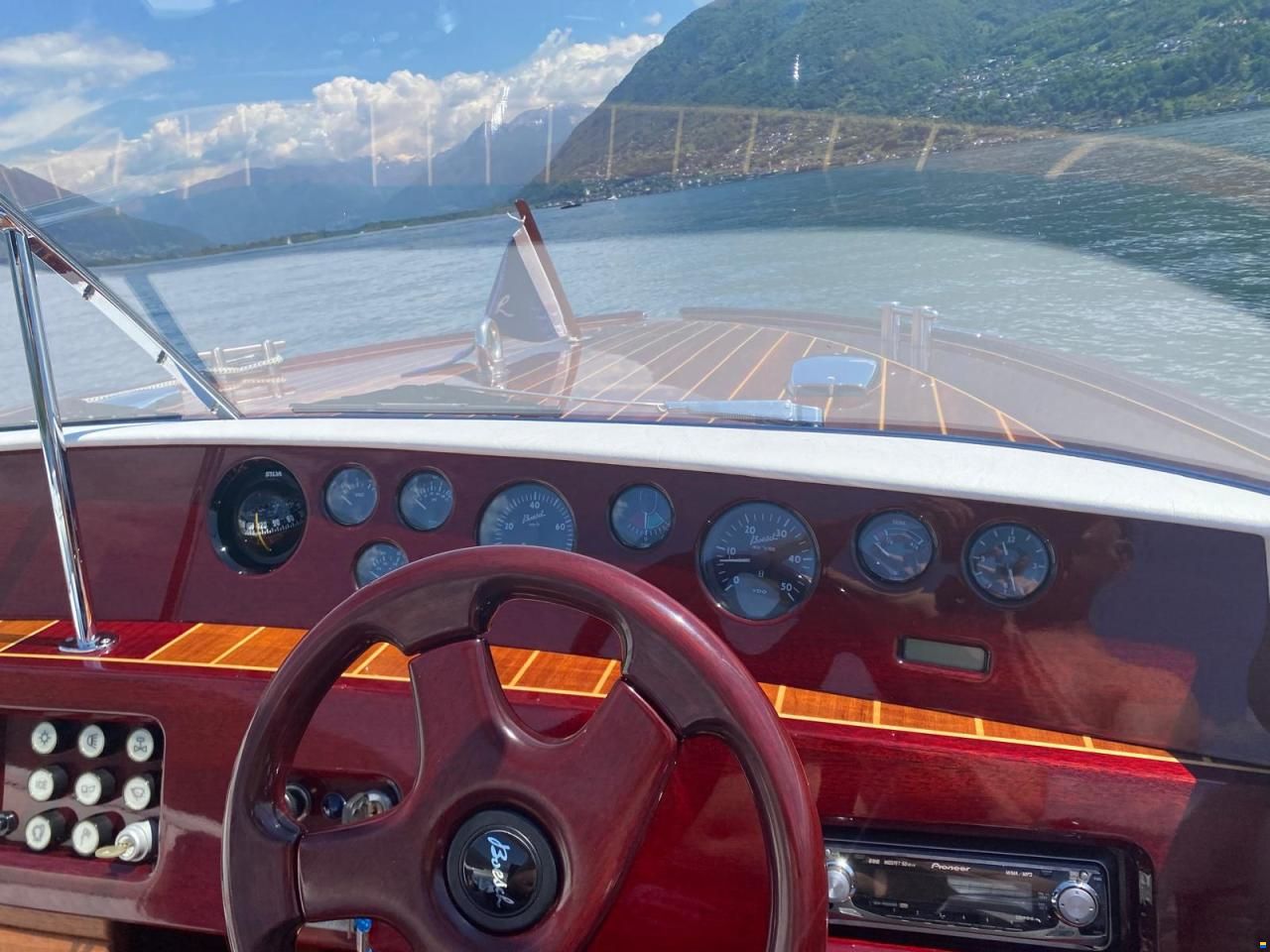 Boesch 710 Costa Brava De Luxe