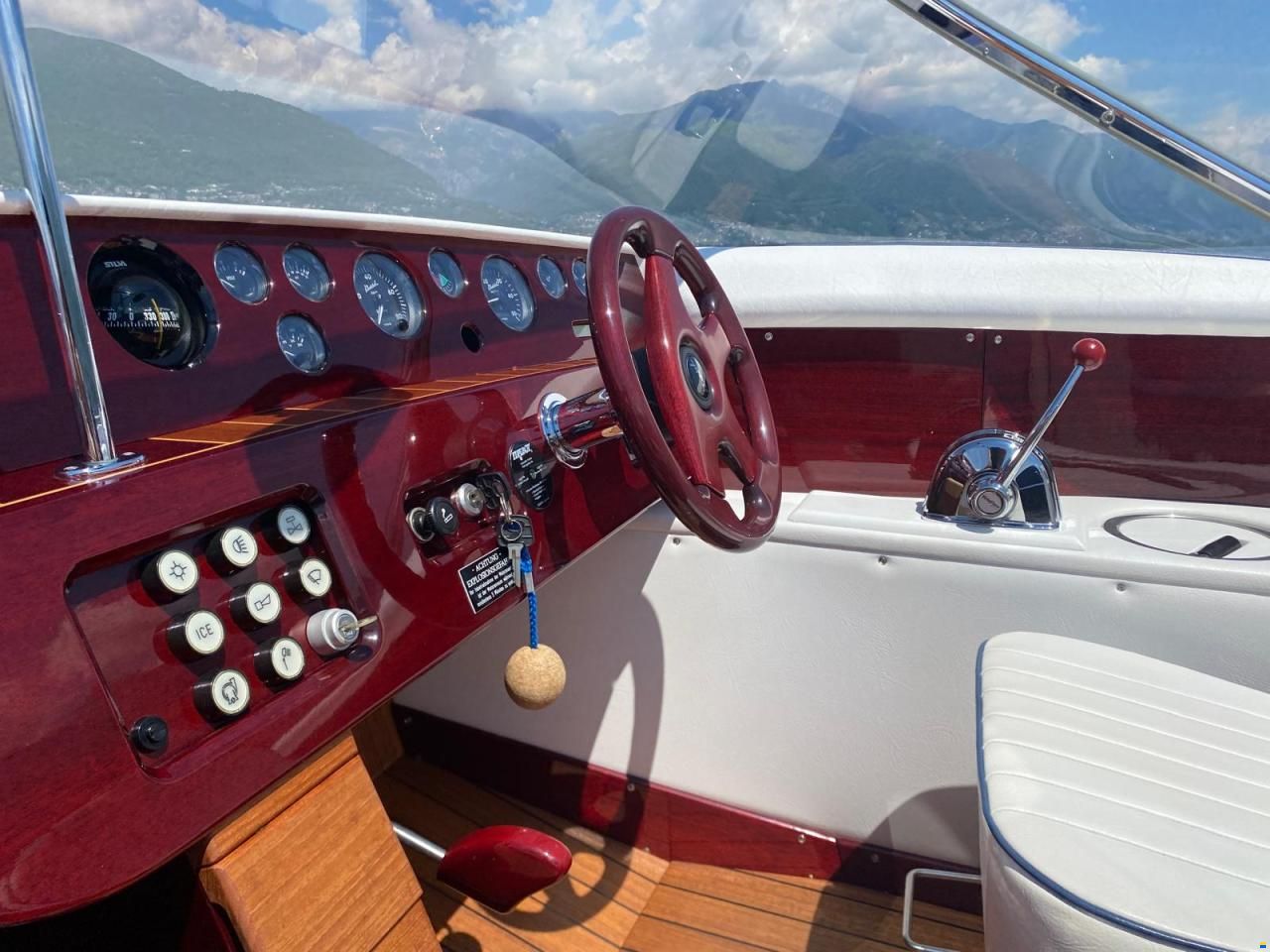 Boesch 710 Costa Brava De Luxe