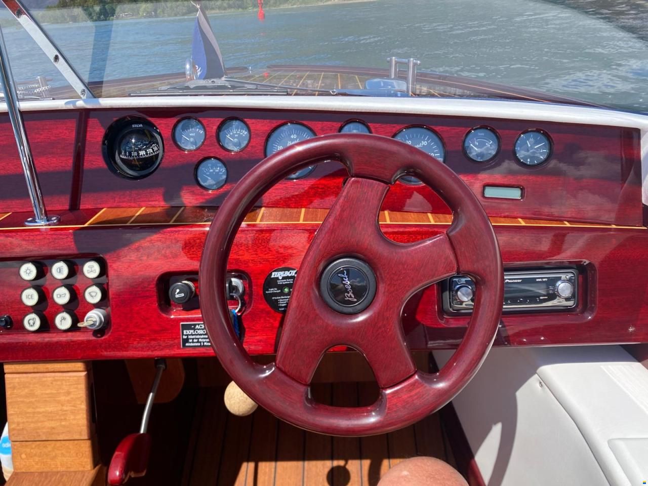 Boesch 710 Costa Brava De Luxe