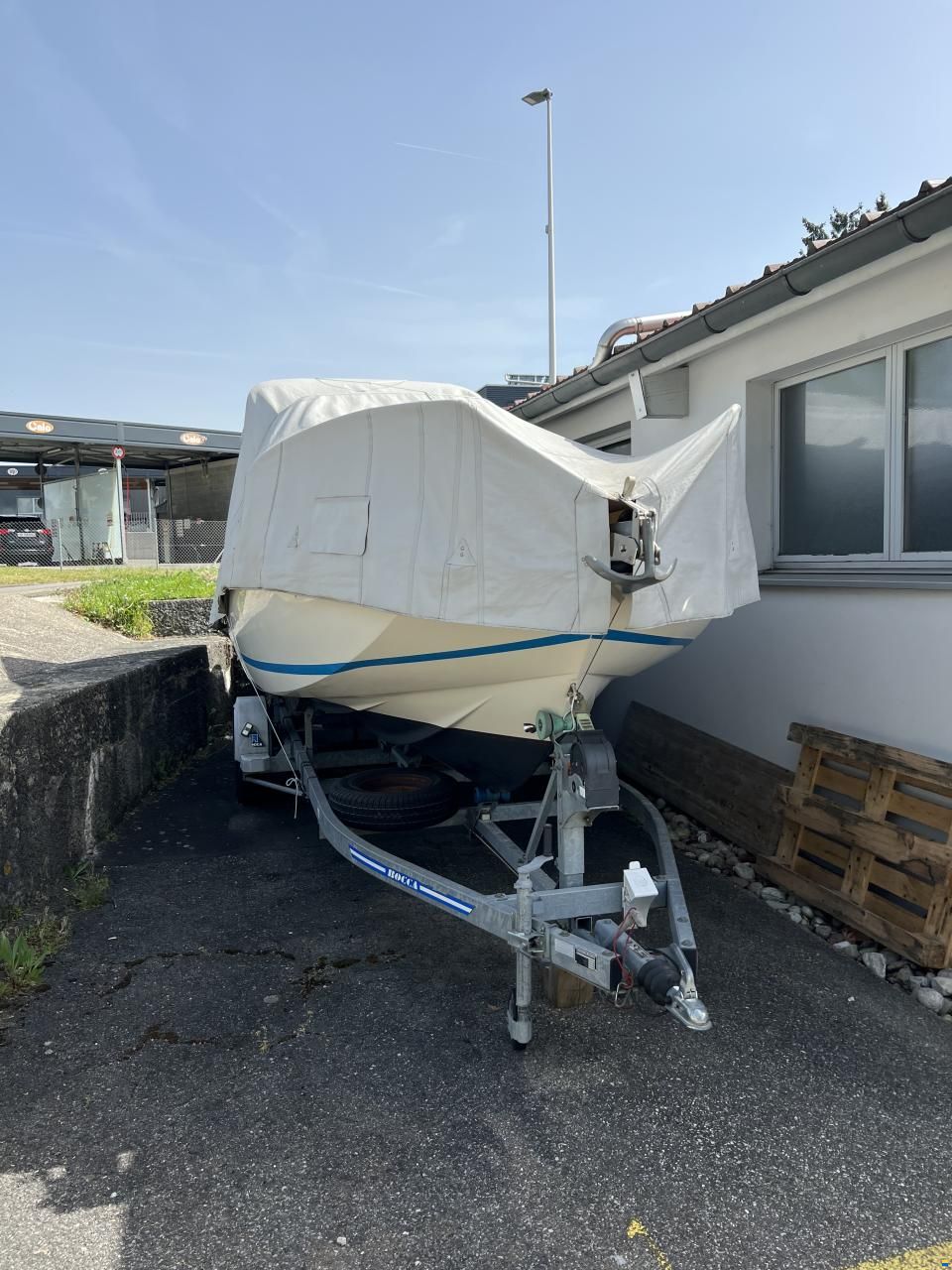 Quicksilver Activ 605