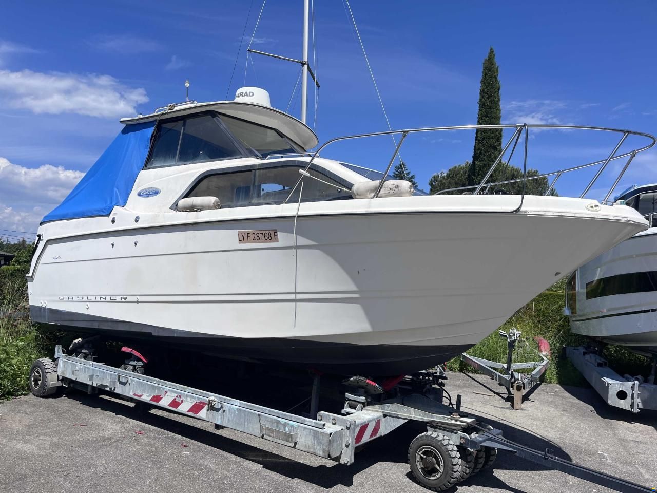 Bayliner 242 EC