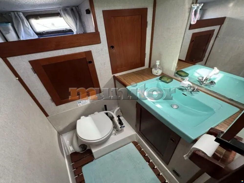 Hallberg-Rassy 38