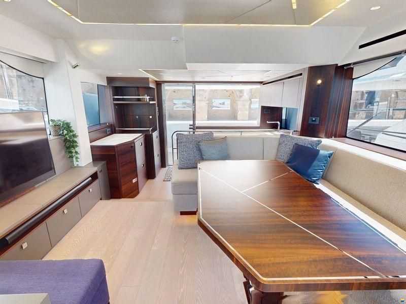 Sunseeker Manhattan 55