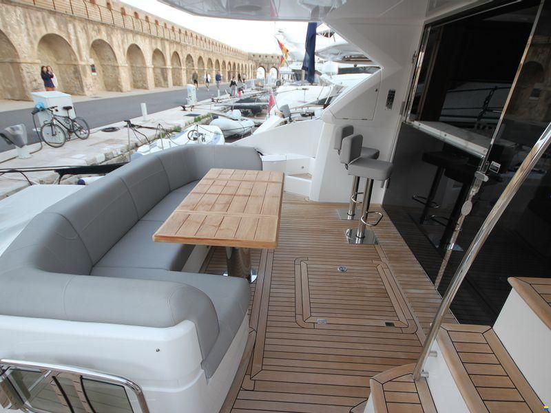 Sunseeker Manhattan 55
