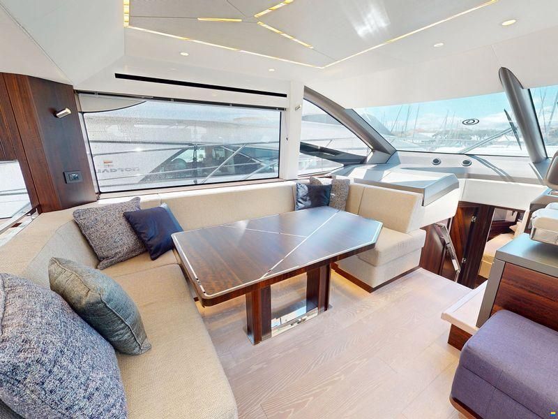 Sunseeker Manhattan 55