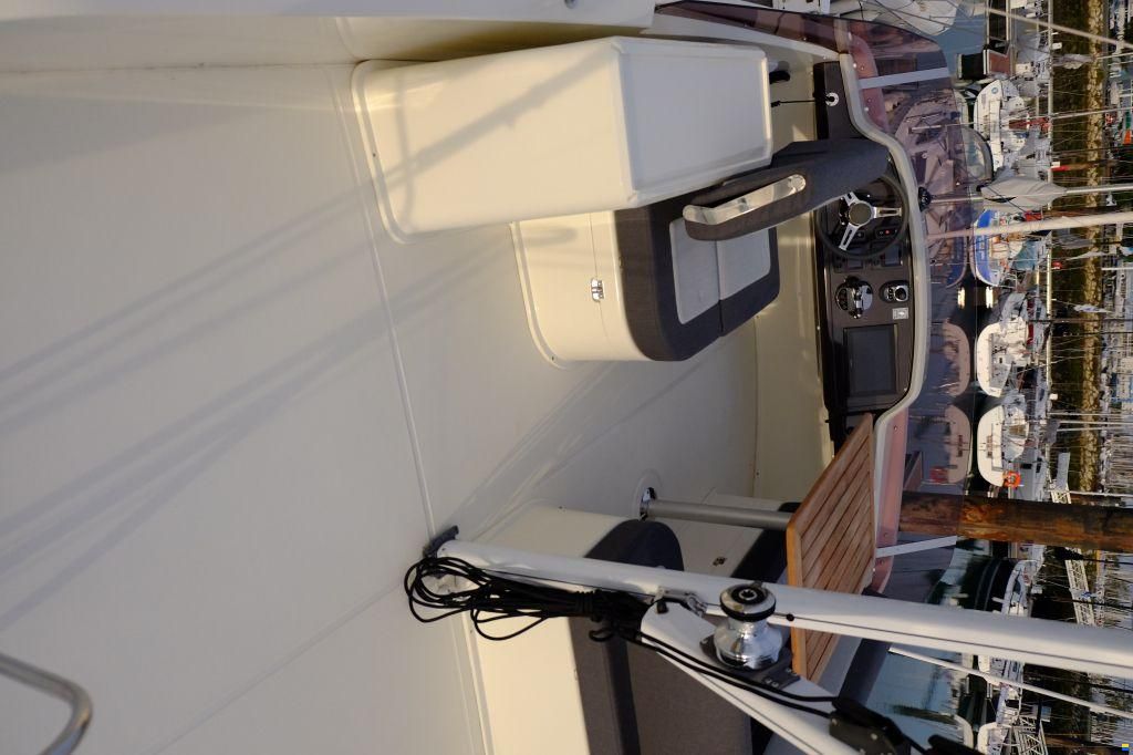Rh&eacute;a 34 Trawler