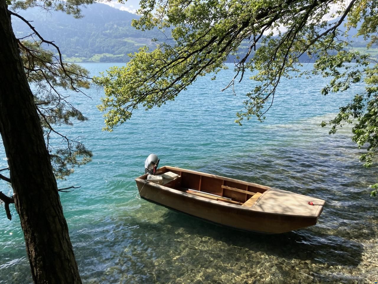 Holzboot in Weidlingsform-Matter Bootbau