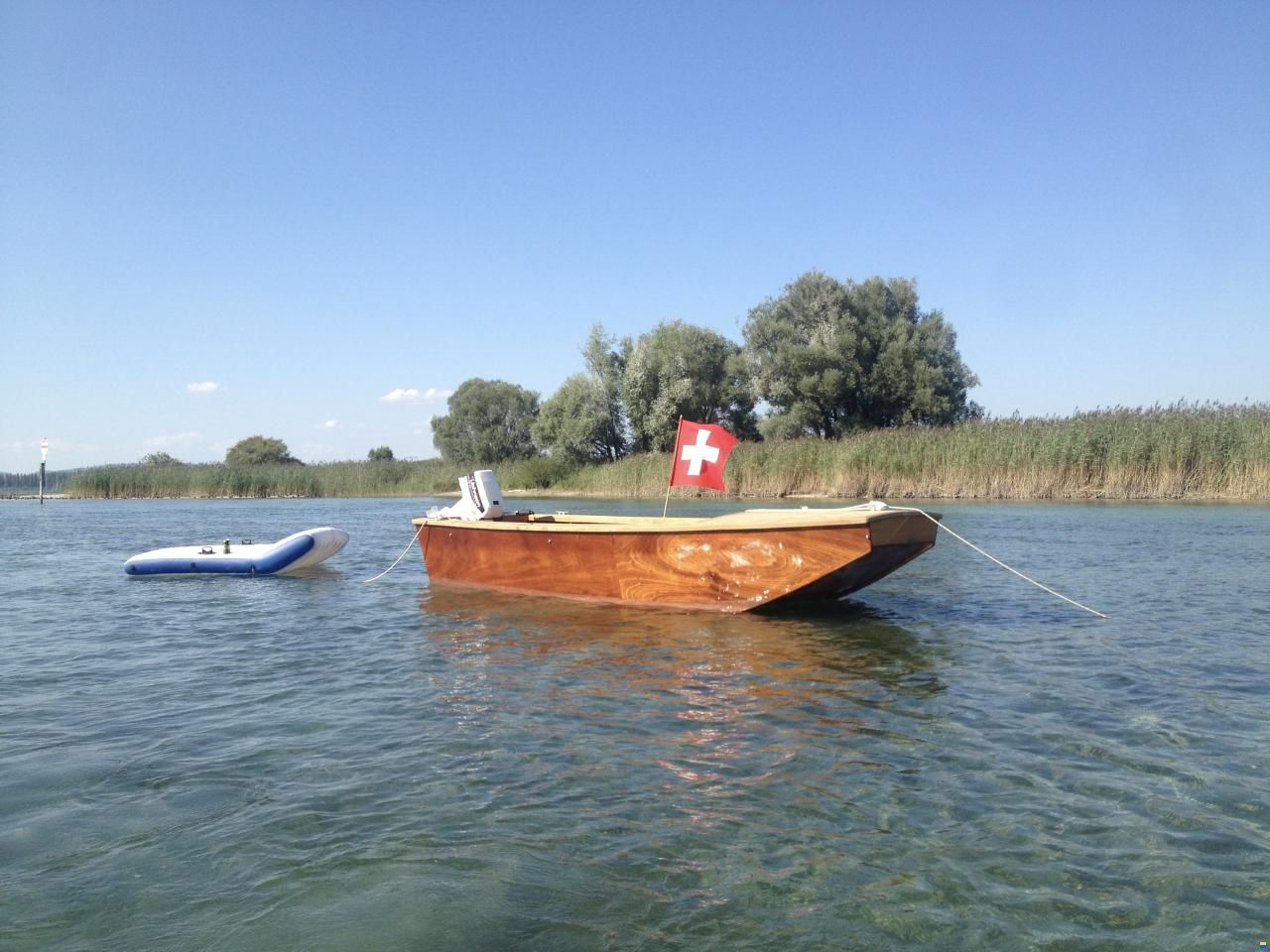 Holzboot in Weidlingsform-Matter Bootbau